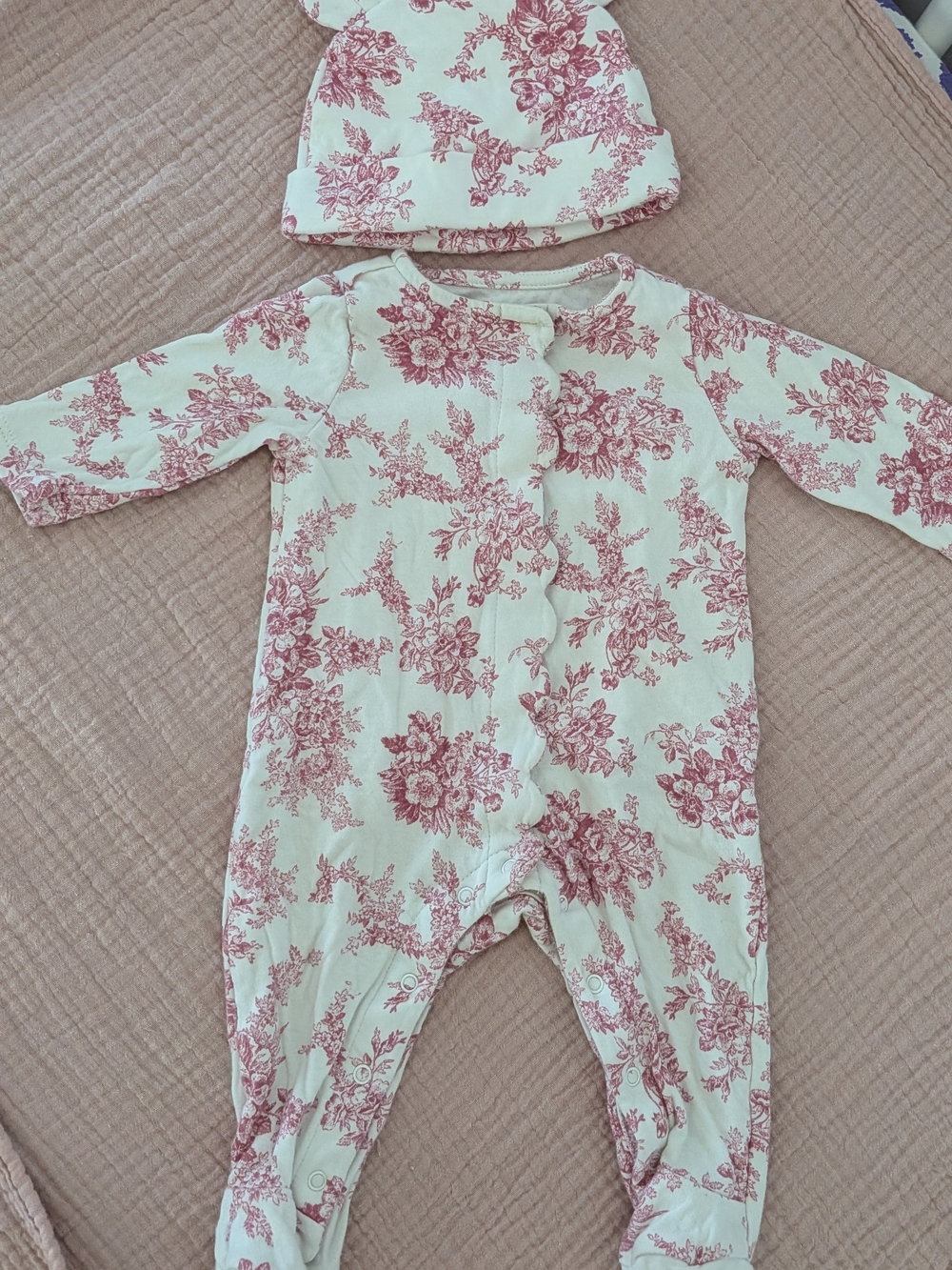 Janie and Jack Floral Toile One-Piece Footie with Matching Hat